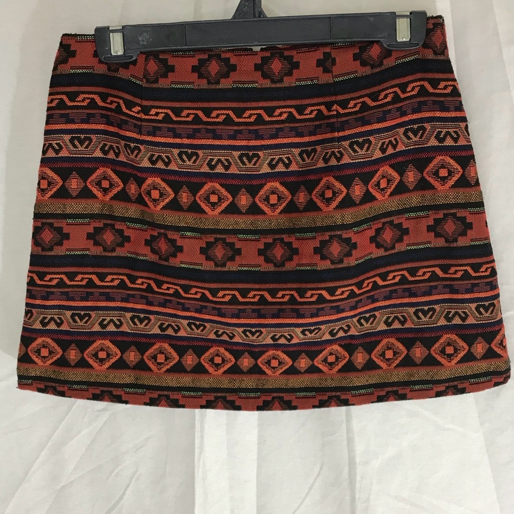 High waisted skirt